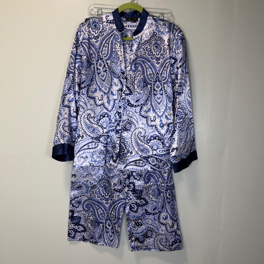 Jones New York Womens Blue Paisley Satin Pajama Set Medium Long Sleeve‎ 2 Piece